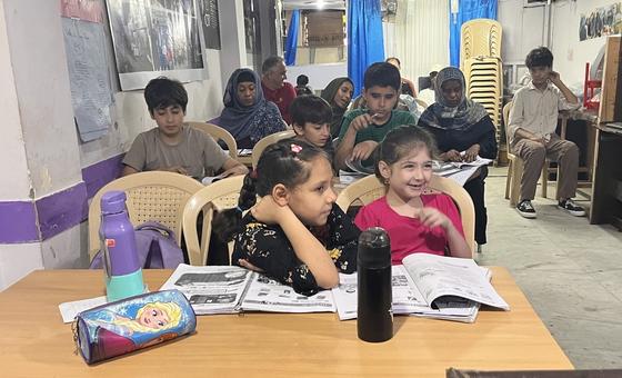 भारत: शरणार्थियों के लिए, शिक्षा के ज़रिए आत्मनिर्भरता की नई राह